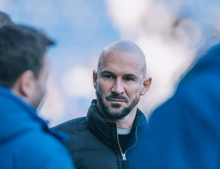 包含霍芬海姆实现胜利，继续稳定表现的词条