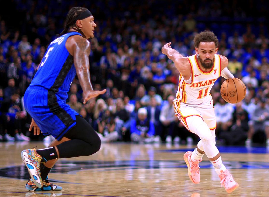 关于雷霆逆转勇士，特雷杨统治全场的信息