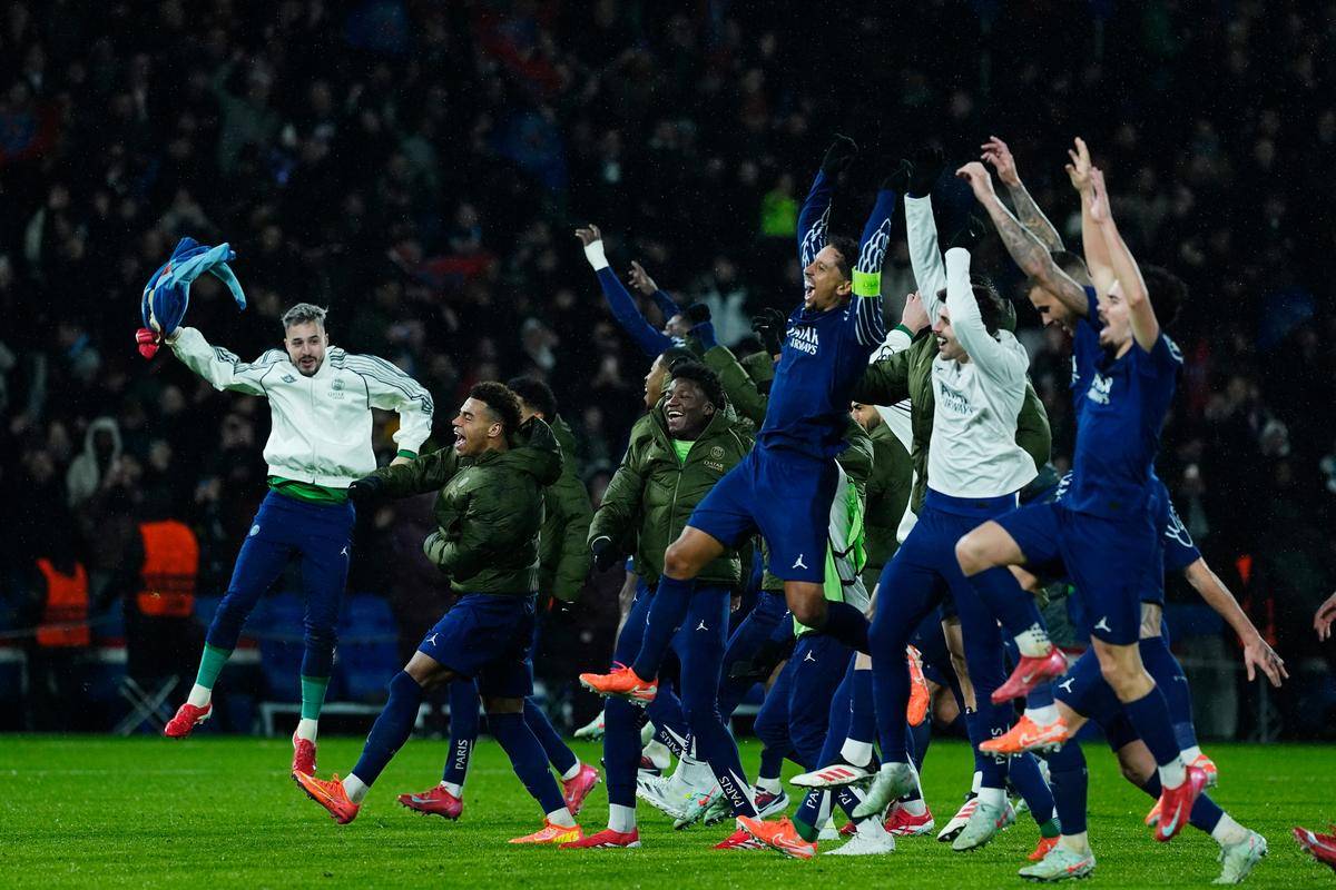 波士顿凯尔特人血洗巴黎圣日耳曼,Inspired绝境下完成绝杀激烈交锋八强赛,锁定晋级资格的简单介绍 波士顿凯尔特人血洗巴黎圣日耳曼,Inspired绝境下完成绝杀激烈交锋八强赛,锁定晋级资格的简单介绍