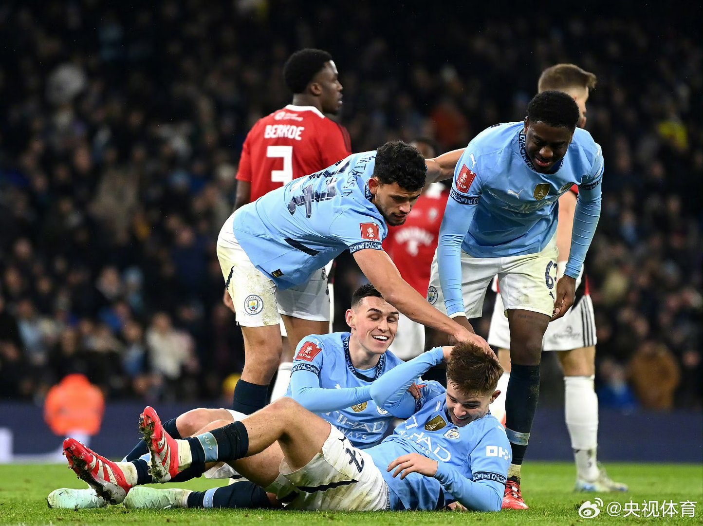 曼城完胜塞维利亚,莫德里奇关键制胜的简单介绍 曼城完胜塞维利亚,莫德里奇关键制胜的简单介绍