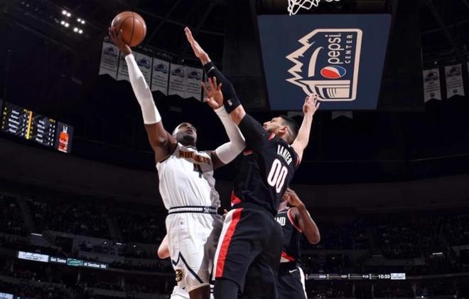 四川队翻盘上海队,麦科勒姆状态火热 四川队翻盘上海队,麦科勒姆状态火热