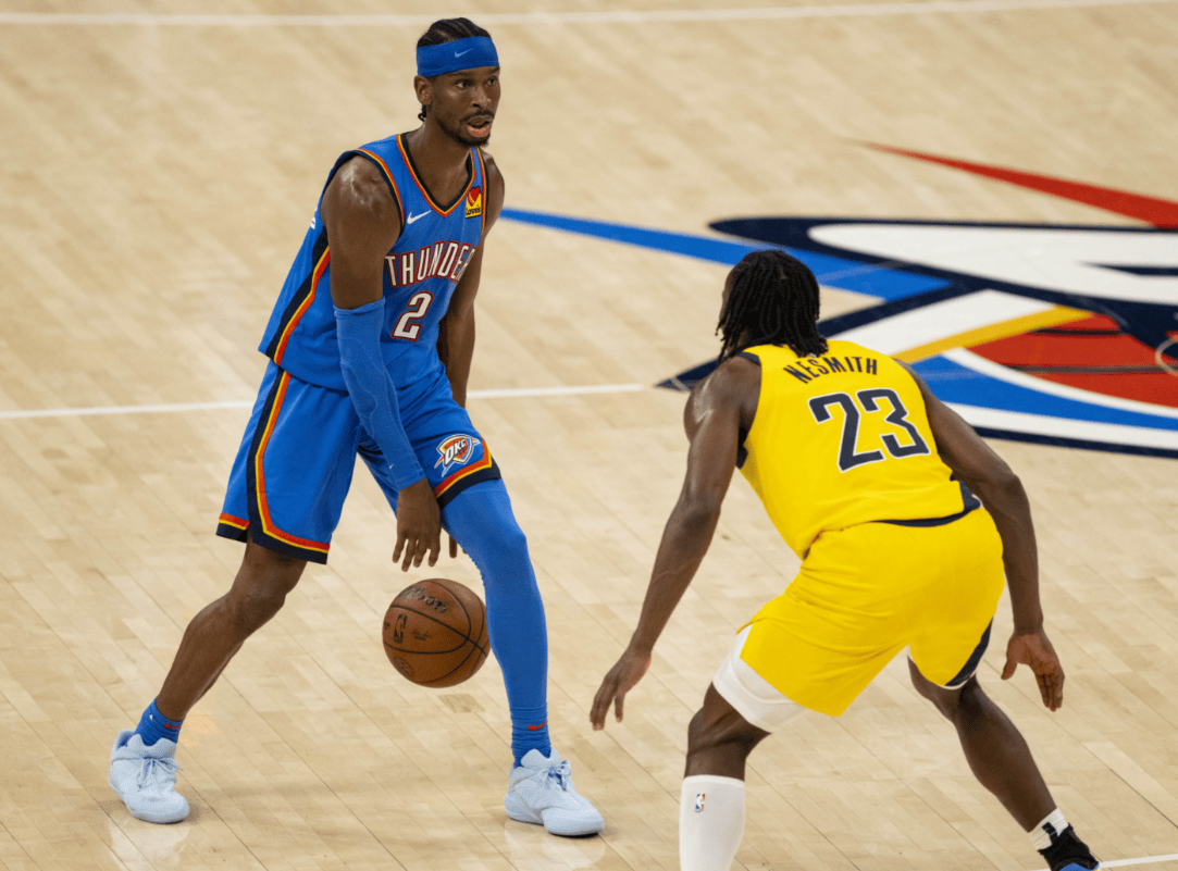 张伯伦在季后赛表现稳定将成为队伍新的得分支柱 张伯伦在季后赛表现稳定将成为队伍新的得分支柱